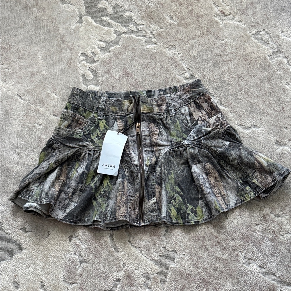 AKIRA Movin Different Multi Camo Ruffle Mini Skirt with Front Zip - NWT Size S